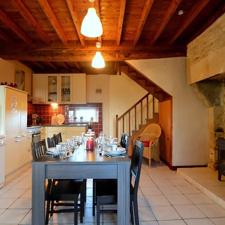 Holiday home Cosy With Enclosed Garden *